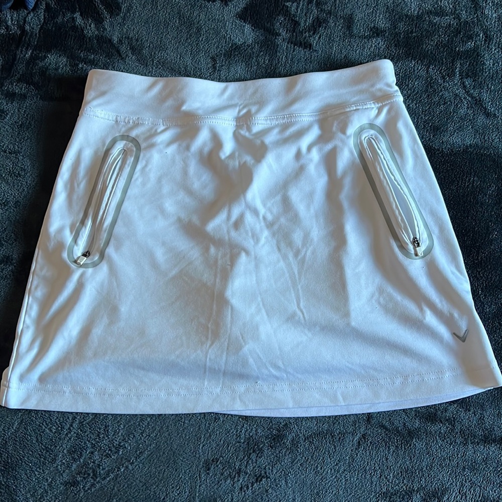 Calloway white short skirt, size M.